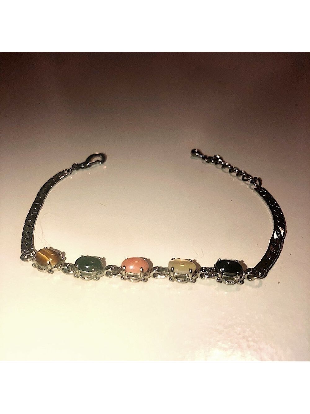 VTG Gemstone Silver Tone Coral Jade Tigers Eye Mother of Pearl Hematite Bracelet